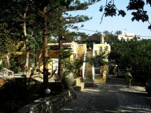 Очень бюджетно и очень средненько