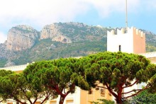 Монако - самое маленькое государство мира.