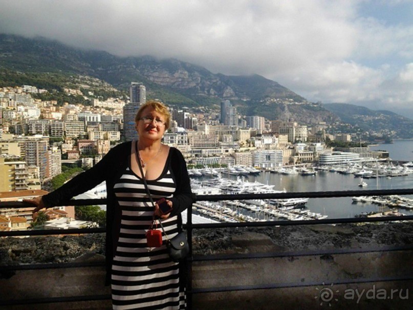 Монако - самое маленькое государство мира.