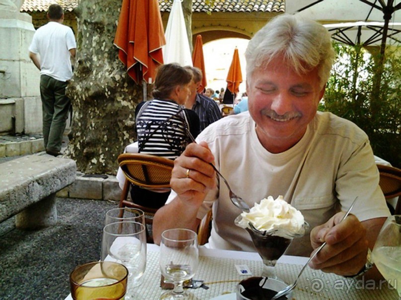 Монако - самое маленькое государство мира.