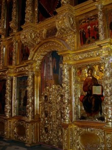 Святыня православия - Новодевичий монастырь в Москве.