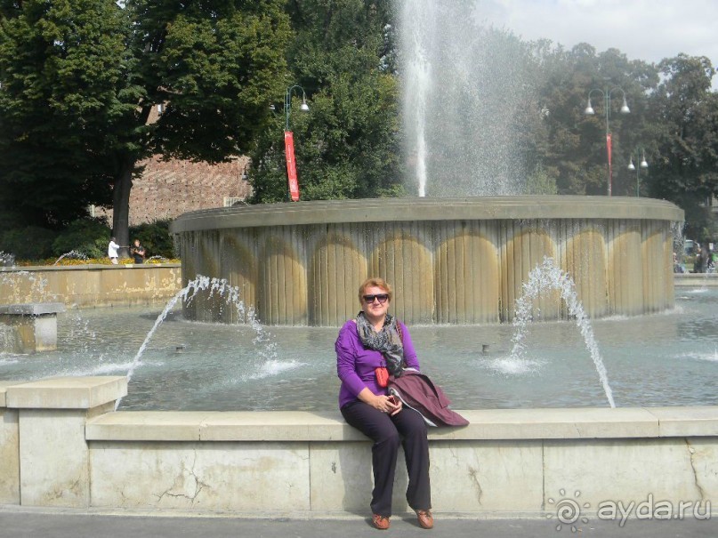 Милан. Фонтан "Свадебный торт".