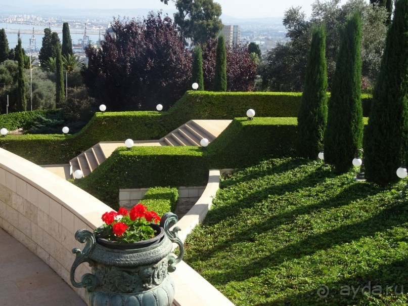 Шалом, Израиль! Часть 6. Хайфа (Бахайские сады), Акко, гроты Рош-а-НикрА.