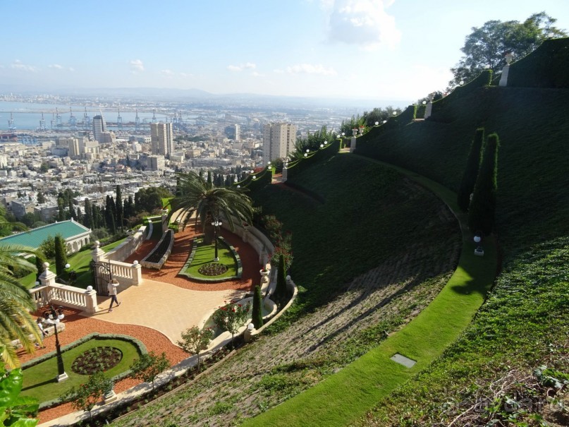 Шалом, Израиль! Часть 6. Хайфа (Бахайские сады), Акко, гроты Рош-а-НикрА.