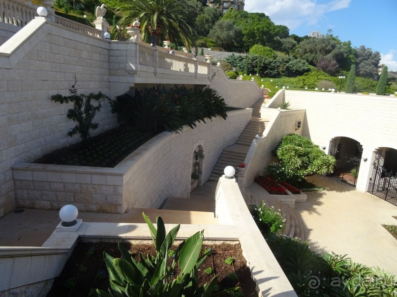 Шалом, Израиль! Часть 6. Хайфа (Бахайские сады), Акко, гроты Рош-а-НикрА.