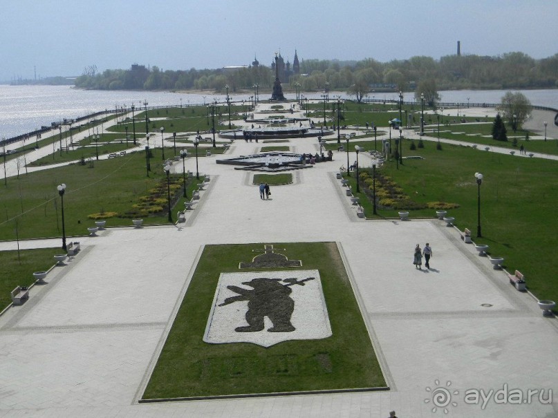 На автомобиле по Золотому кольцу.  Ярославль-Кострома. Часть 1-Ярославль.