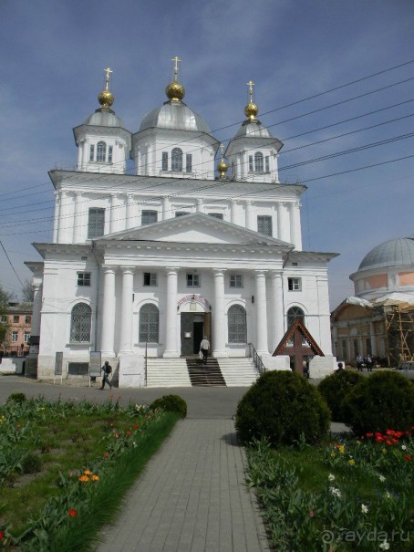 На автомобиле по Золотому кольцу.  Ярославль-Кострома. Часть 1-Ярославль.