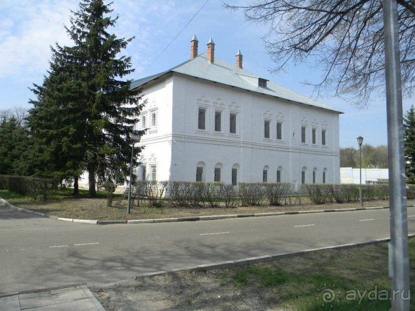 На автомобиле по Золотому кольцу.  Ярославль-Кострома. Часть 1-Ярославль.