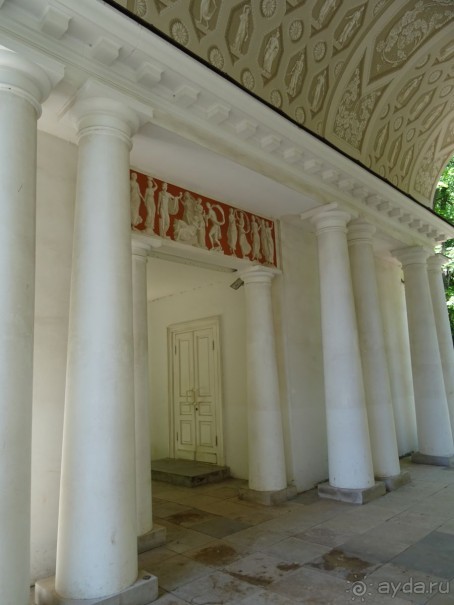 Дворцово-парковый ансамбль Царицыно в Москве