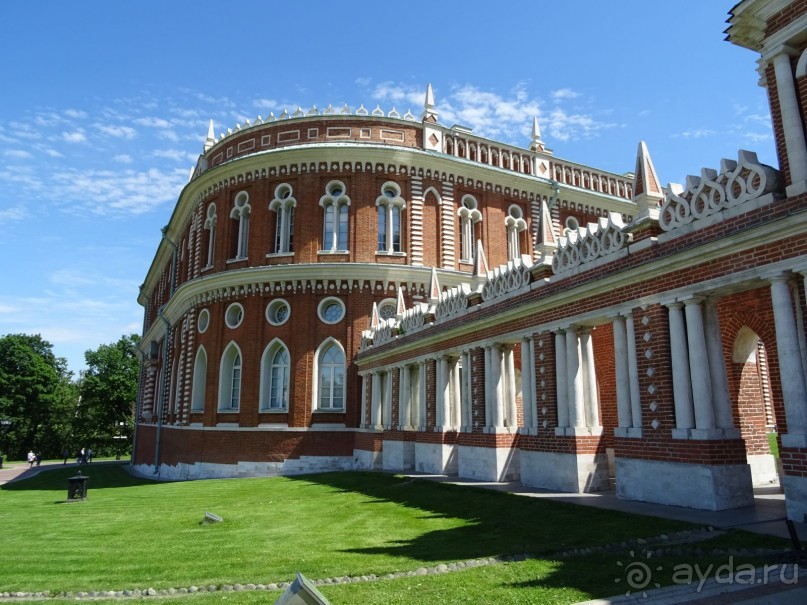 Дворцово-парковый ансамбль Царицыно в Москве