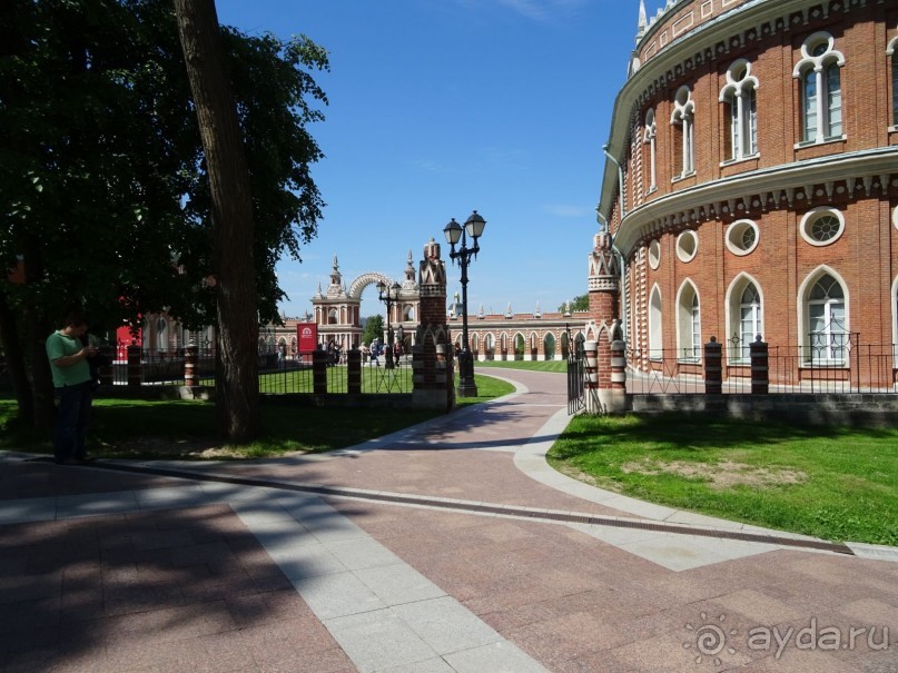 Дворцово-парковый ансамбль Царицыно в Москве