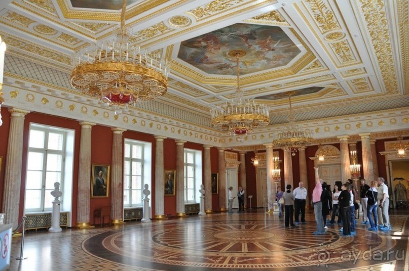 Дворцово-парковый ансамбль Царицыно в Москве