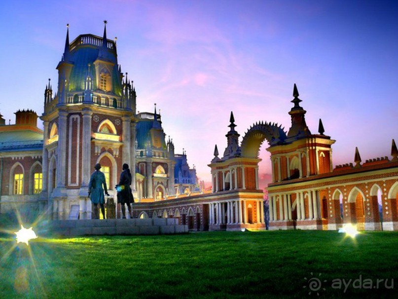 Дворцово-парковый ансамбль Царицыно в Москве