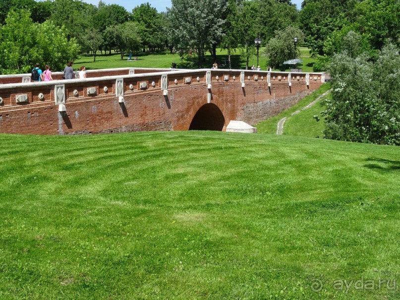 Дворцово-парковый ансамбль Царицыно в Москве Дворцово-парковый ансамбль Царицыно в Москве