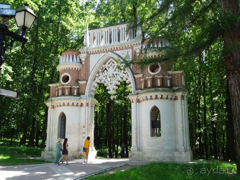 Дворцово-парковый ансамбль Царицыно в Москве Дворцово-парковый ансамбль Царицыно в Москве