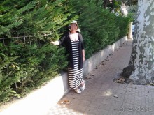 Здесь есть все, что "положено"- променад вдоль моря, собор Сен-Мишель в стиле барокко, колоритный старый город, казино, рынки (в т.ч. блошиный) и…можжевельники везде и всюду.  А как потрясающе они пахнут!!!