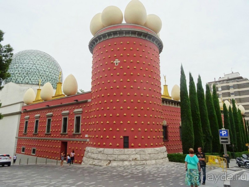 Самостоятельно по Португалии и Испании. Ч.5 - Испания. Фигерас, музей Дали.