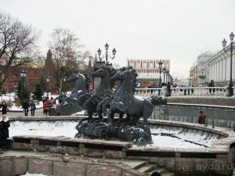 Новогодние праздники проводим, как умеем!