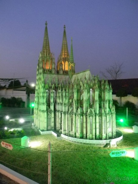 Ноябрь 2011 в Тайланде. Сказочная осень в Паттайе.