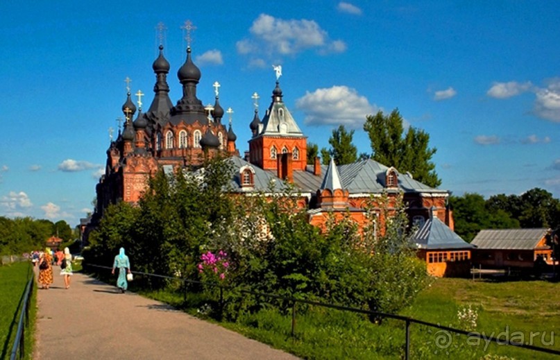 Путешествие на автомобиле :  Калуга-Оптина Пустынь-Шамордино-Козельск.