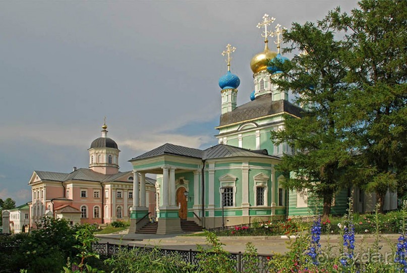 Путешествие на автомобиле :  Калуга-Оптина Пустынь-Шамордино-Козельск.