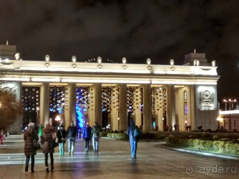 Прогулки по зимней Москве от католического Рождества до Крещения Господня.