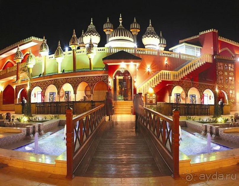 Шоу 1001 ночь - шоу " за стеклом". Египет, Хургада