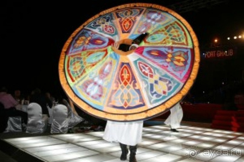 Шоу 1001 ночь - шоу " за стеклом". Египет, Хургада