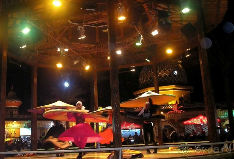 Шоу 1001 ночь - шоу " за стеклом". Египет, Хургада
