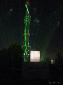 Альбом отзыва "«Круг света» озарил Москву: в Останкине устроили красочное шоу с салютом"