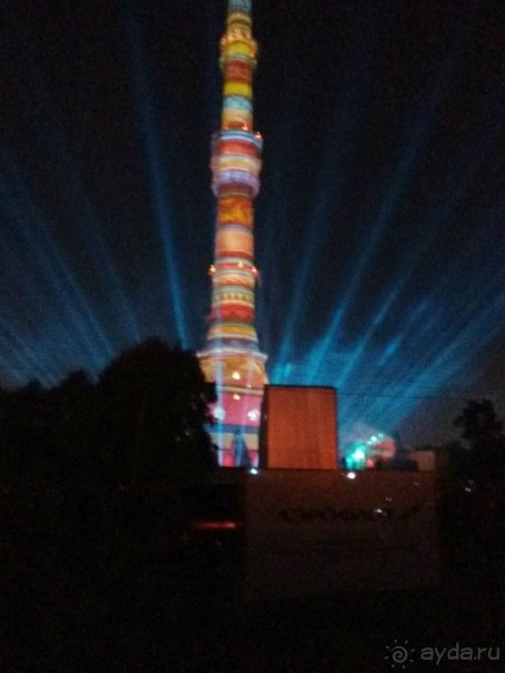 «Круг света» озарил Москву: в Останкине устроили красочное шоу с салютом