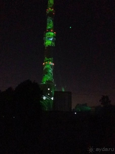 «Круг света» озарил Москву: в Останкине устроили красочное шоу с салютом