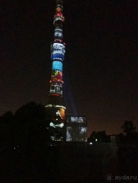 «Круг света» озарил Москву: в Останкине устроили красочное шоу с салютом