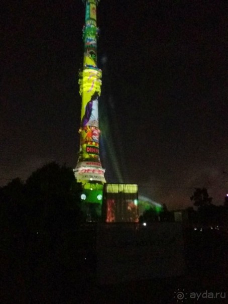 «Круг света» озарил Москву: в Останкине устроили красочное шоу с салютом