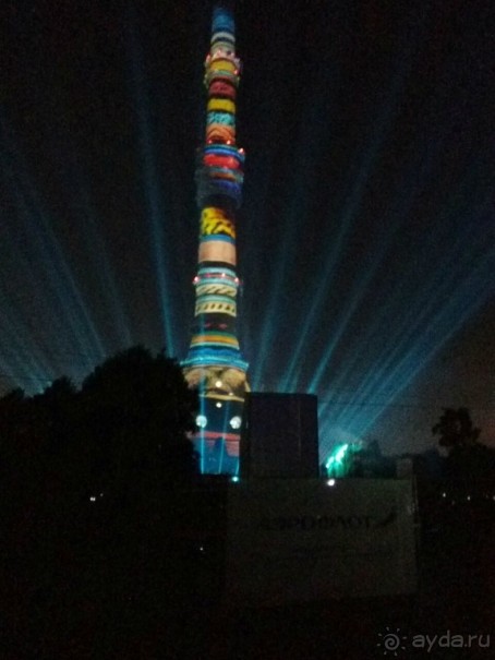 «Круг света» озарил Москву: в Останкине устроили красочное шоу с салютом