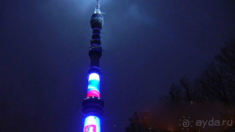 «Круг света» озарил Москву: в Останкине устроили красочное шоу с салютом