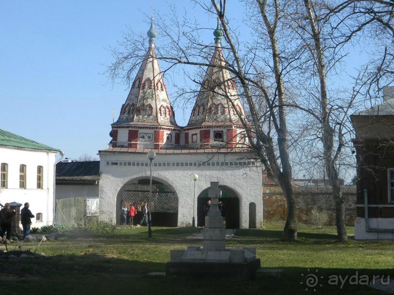 На автомобиле по Золотому кольцу. Суздаль.