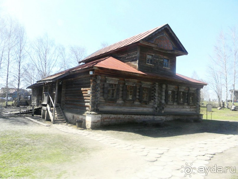 На автомобиле по Золотому кольцу. Суздаль.