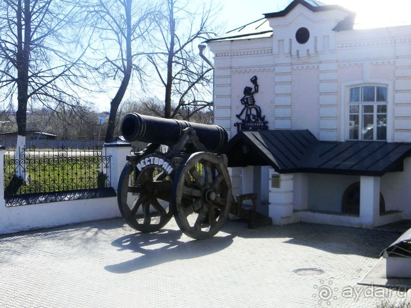 На автомобиле по Золотому кольцу. Суздаль.