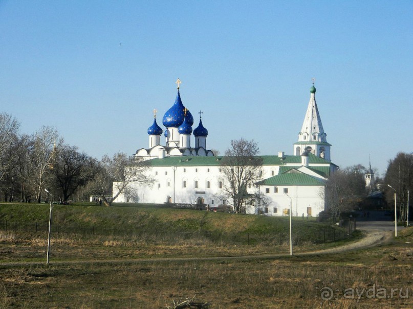 На автомобиле по Золотому кольцу. Суздаль.