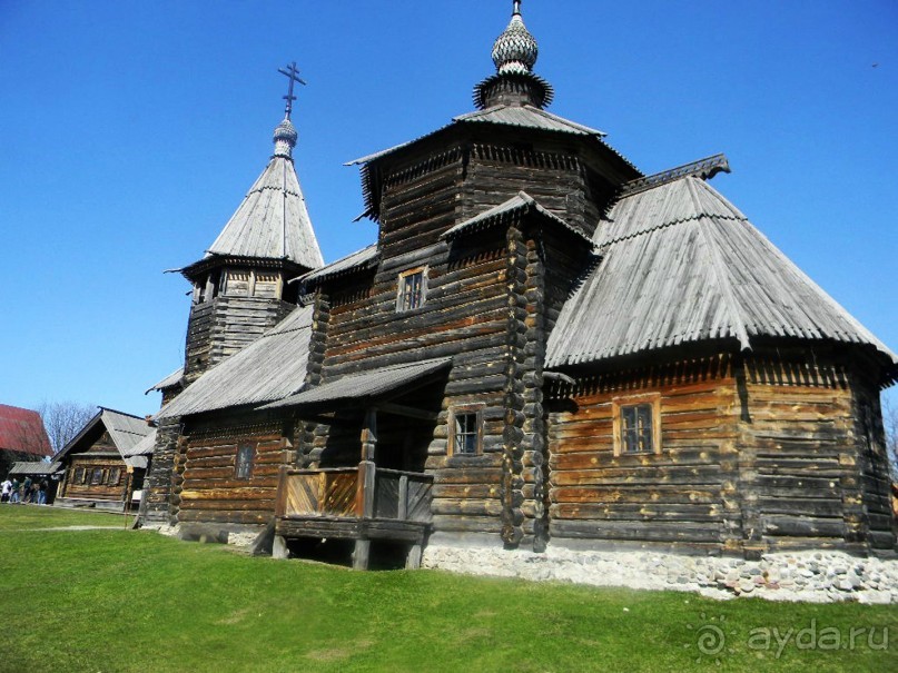 На автомобиле по Золотому кольцу. Суздаль.