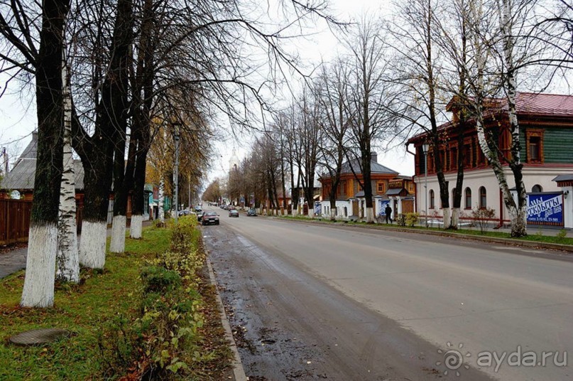 На автомобиле по Золотому кольцу. Суздаль.