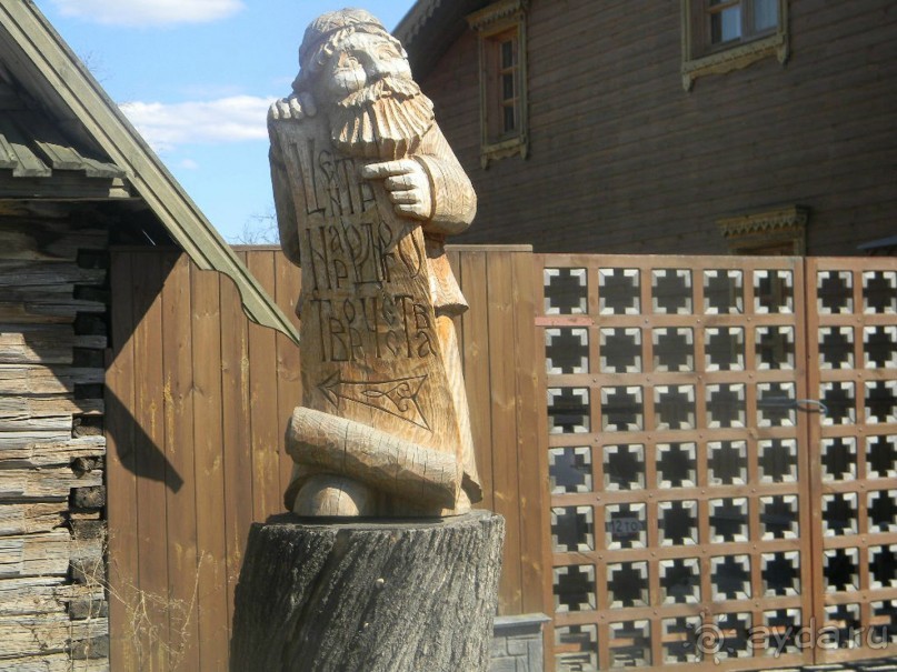 На автомобиле по Золотому кольцу. Суздаль.