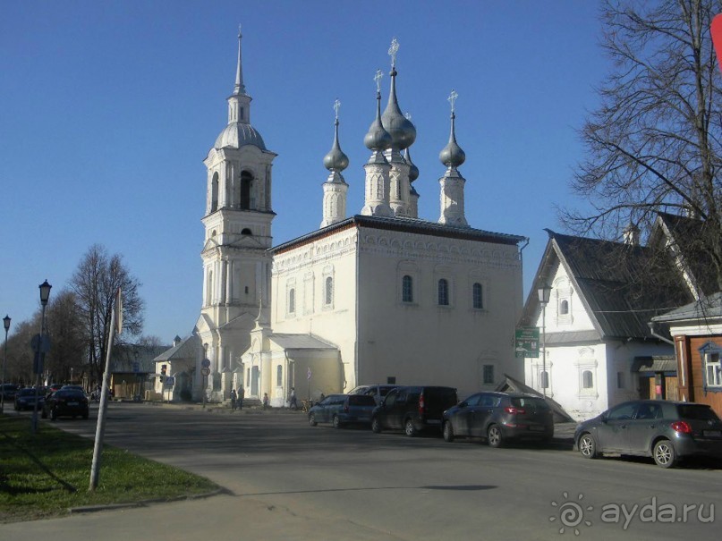 На автомобиле по Золотому кольцу. Суздаль.