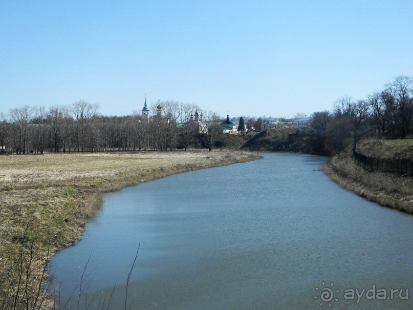 На автомобиле по Золотому кольцу. Суздаль.