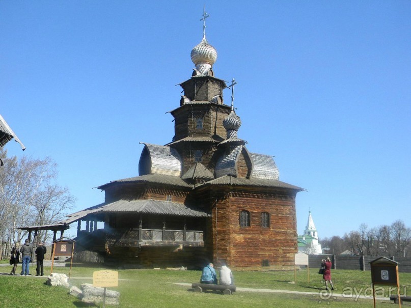 На автомобиле по Золотому кольцу. Суздаль.