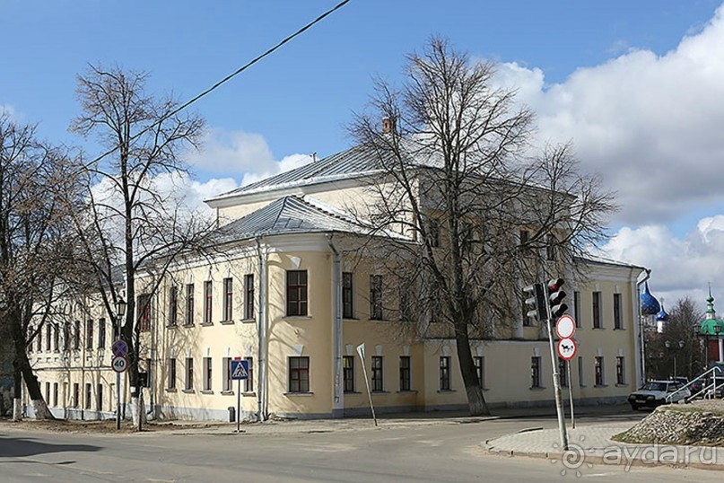 На автомобиле по Золотому кольцу. Суздаль.