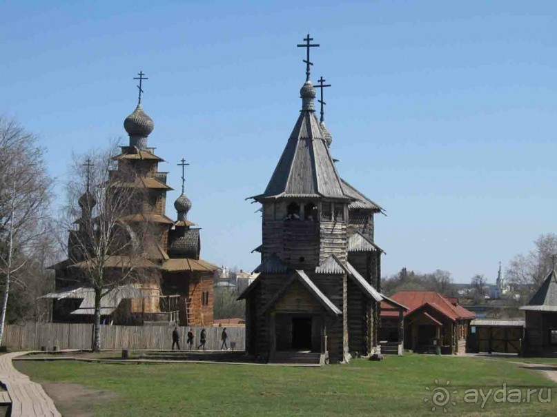 На автомобиле по Золотому кольцу. Суздаль.
