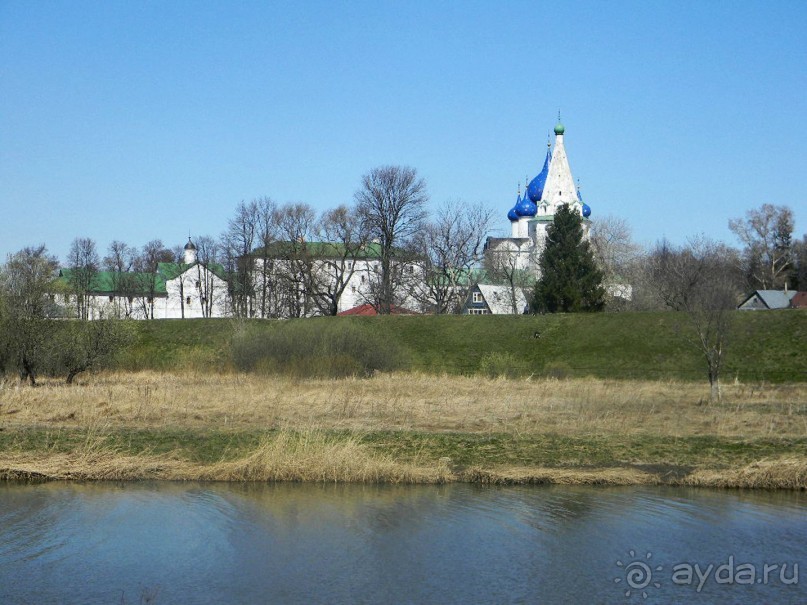 На автомобиле по Золотому кольцу. Суздаль.