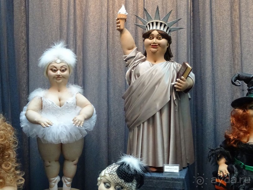 Кукольный рай в Гостином дворе.  Фотогалерея.